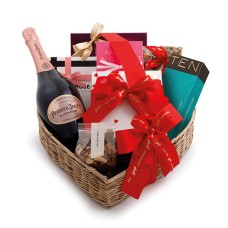 Valentine’s Day Gift Basket, size 2